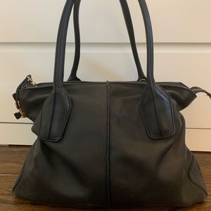 Tod’s black shoulder bag